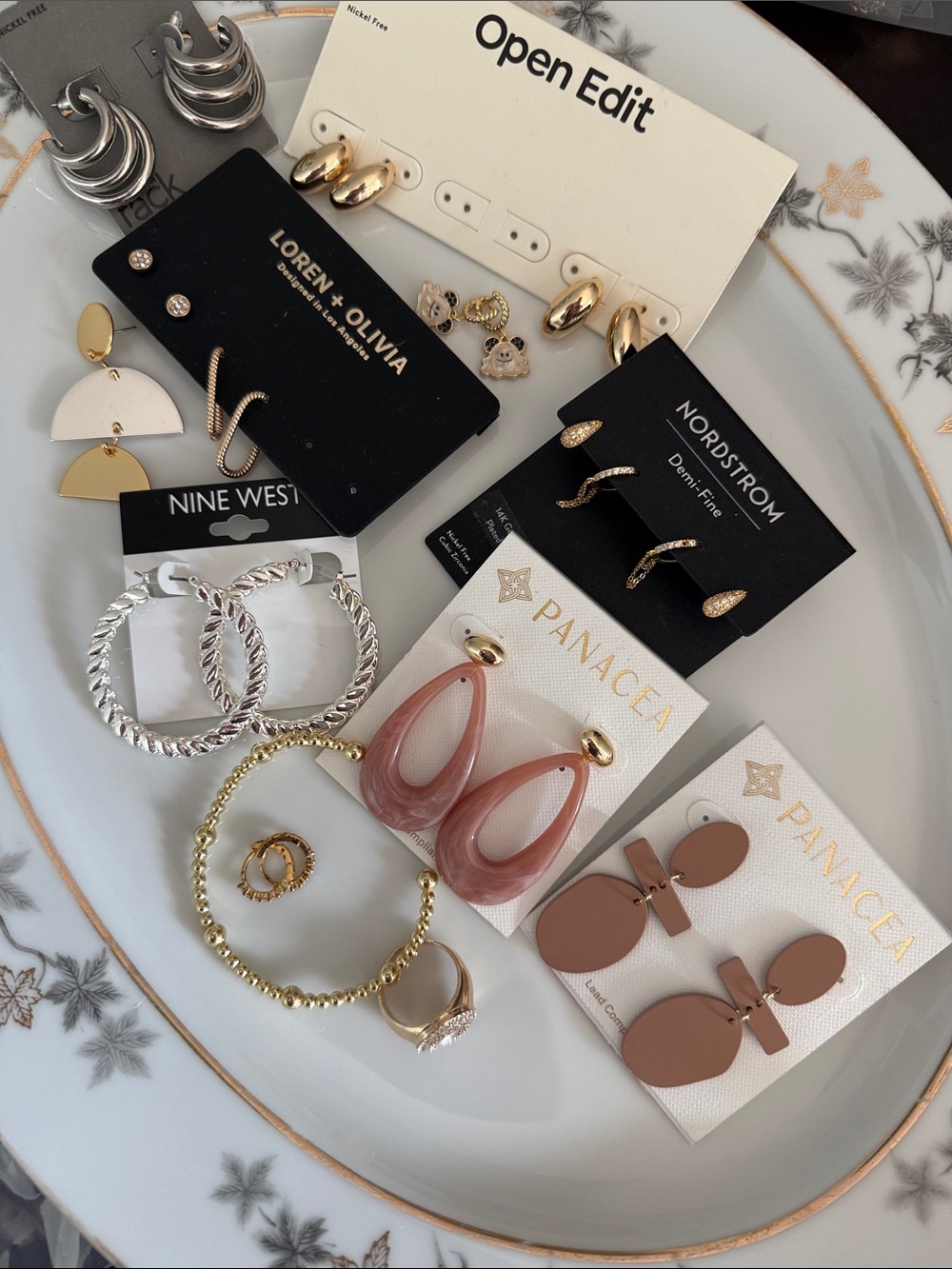 Nordstrom gold and pink mixed fashion earring set
